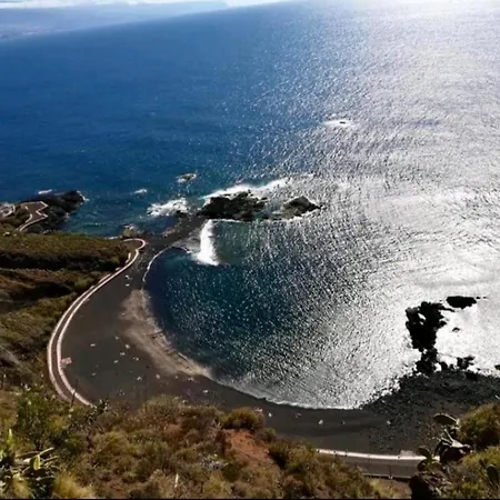 With Beautiful Ocean Views Апартаменты *